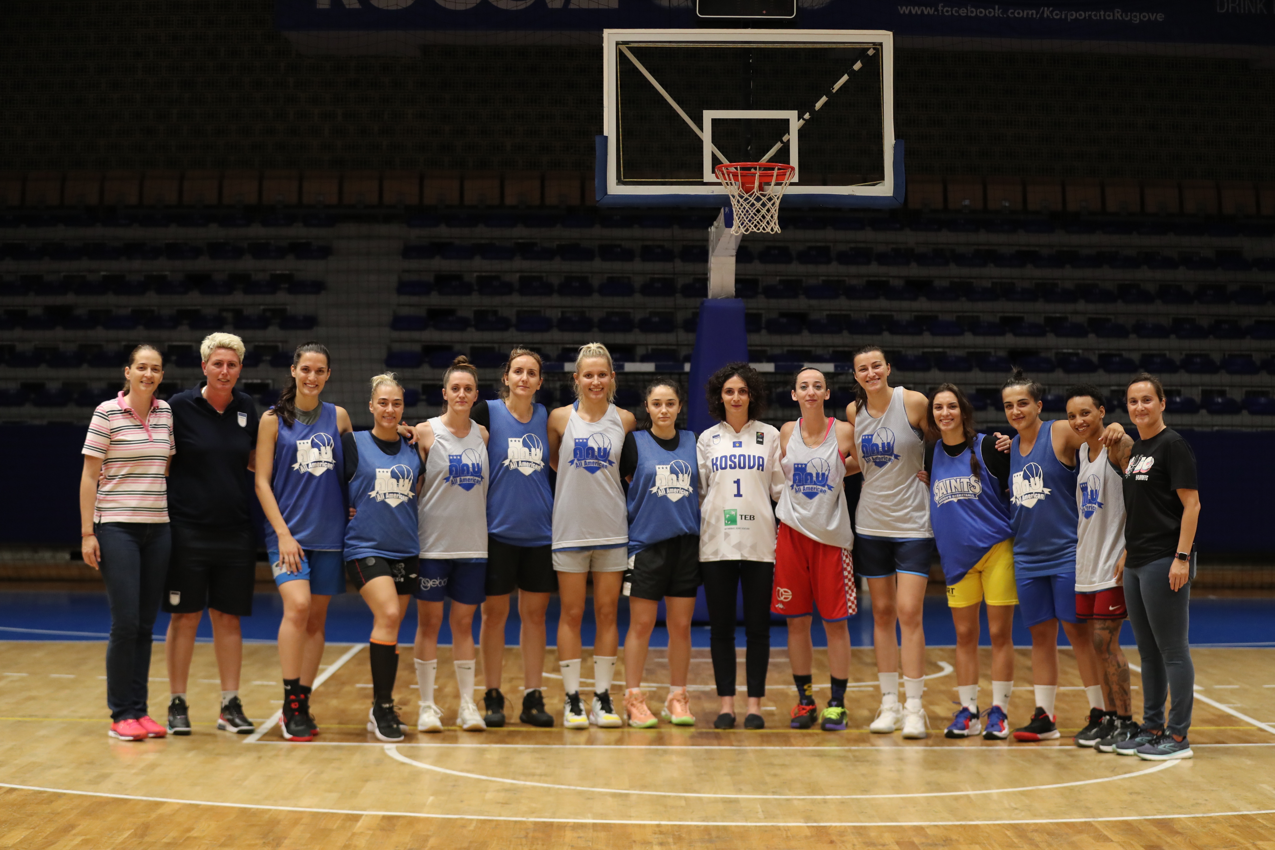 Daulina Osmani ju uron fat basketbollisteve të Kosovës para udhëtimit drejt Qipros